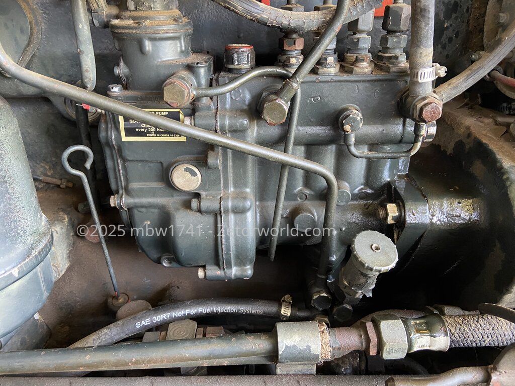 10145 injector pump oil level