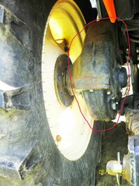 Zetor3340 Rear Portal Oil_b.jpg